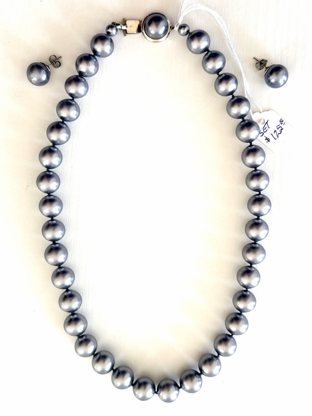Mallorca grey pearl Classic Necklace & Stud Earring Set 1/2" diameter 18"long